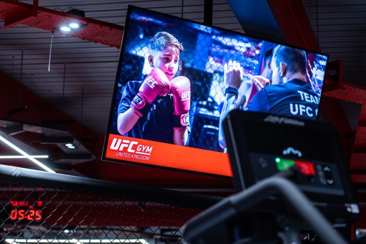 UFC GYM opens first UK franchise outlet 