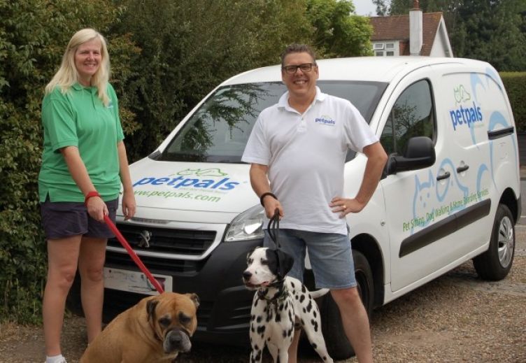 Husband-and-wife team joins Petpals network with new launch in Chichester