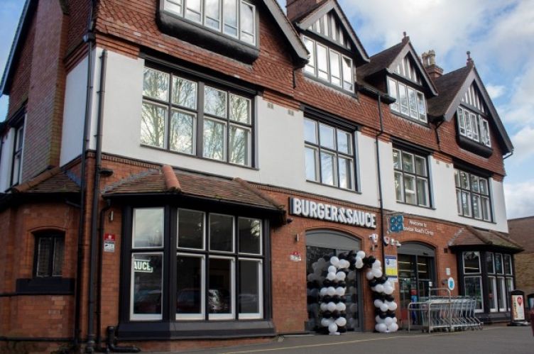 Franchisee launches new Burger & Sauce restaurant in Leicester