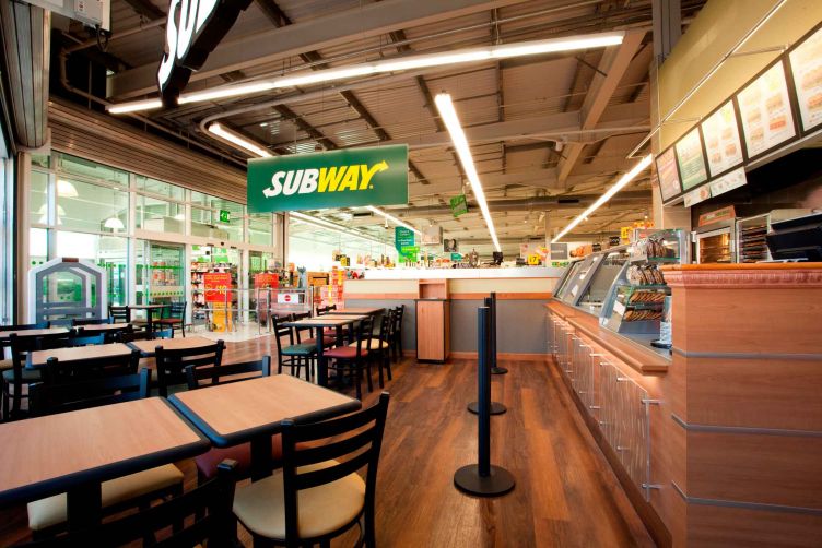 SUBWAY FRANCHISE OPENS FIRST OUTLET WITHIN AN ASDA SUPERMARKET