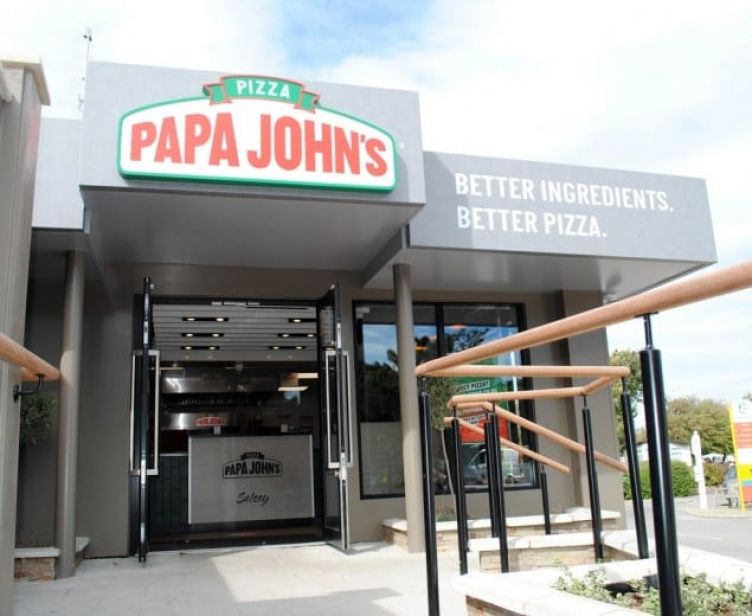 Papa John’s launches new franchising formats