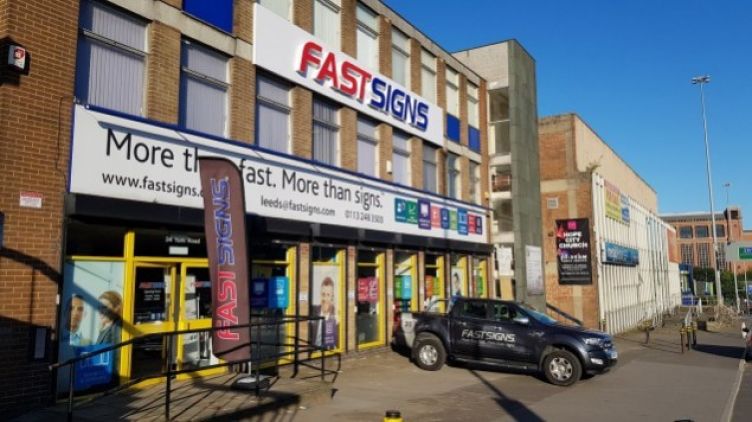 FASTSIGNS celebrates string of centre successes